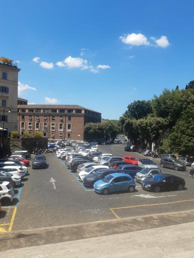 Foro Romano Luxury Suites Екстер'єр фото