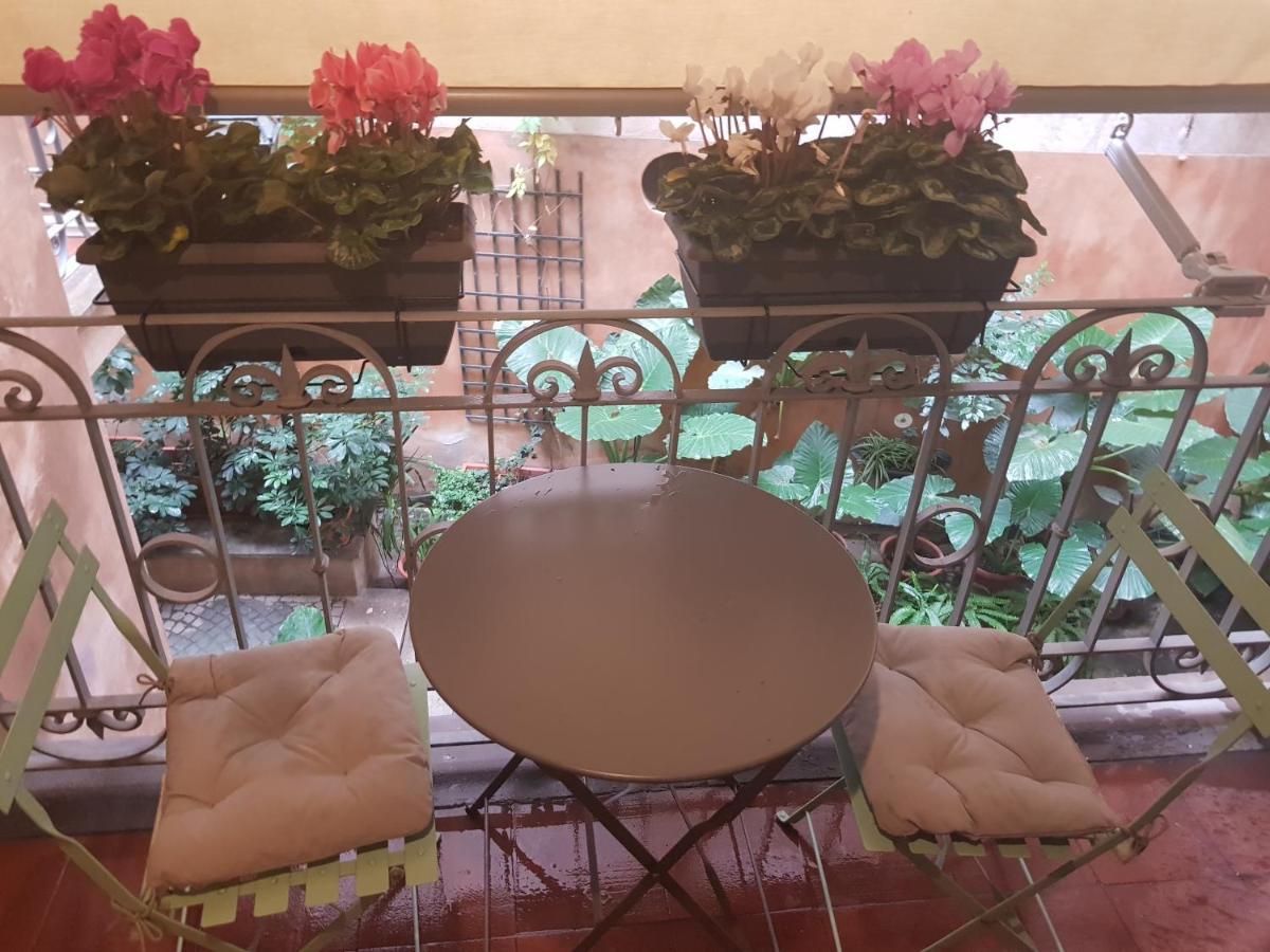 Foro Romano Luxury Suites Екстер'єр фото
