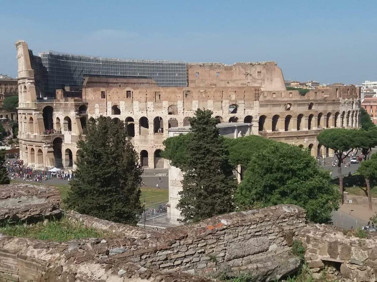 Foro Romano Luxury Suites Екстер'єр фото