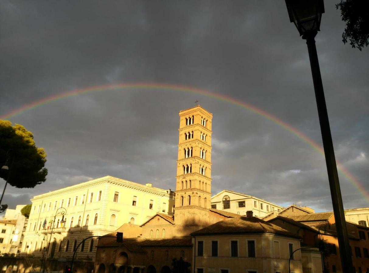 Foro Romano Luxury Suites Екстер'єр фото